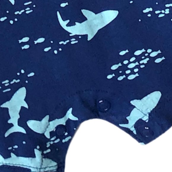 CARTER'S (SHARK) - ONESIE (12M) - Picture 3 of 3